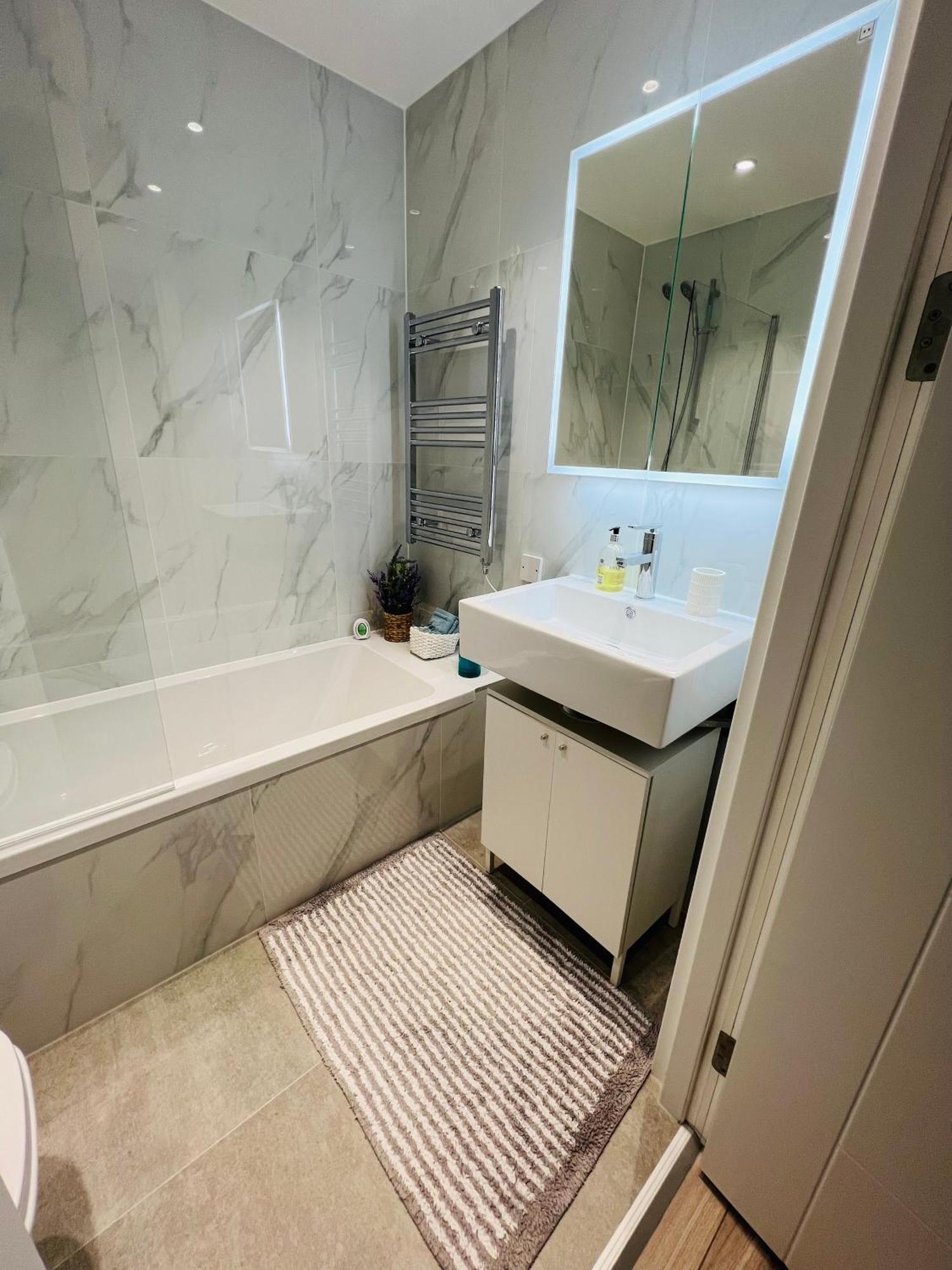 Stunning New Penthouse Apartment Southend-on-Sea Extérieur photo